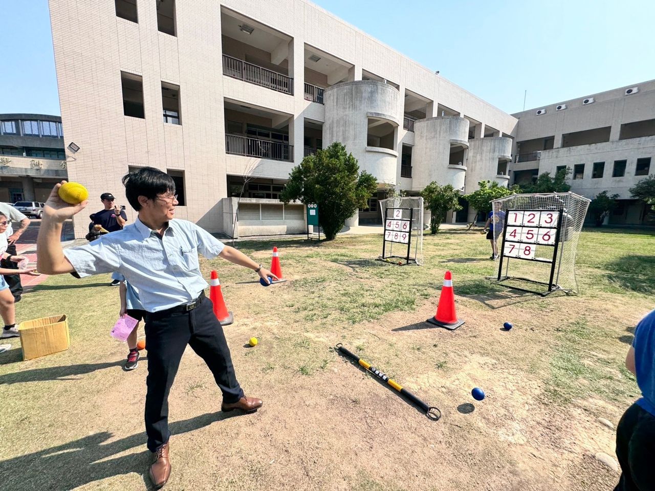 Children’s Day Game Trail &amp; Flea Market photo
