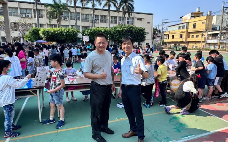 Children's Day games and flea market at FengChou